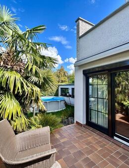 Traumhafte Doppelhaushälfte in ruhiger Toplage von Duisburg-Bergheim - Duisburg