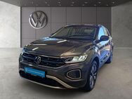 VW T-Roc, 1.5 TSI Life MOVE, Jahr 2023 - Landsberg (Lech)