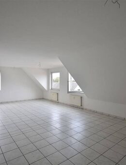 Provisionsfrei! Geräumiges Apartment in Voerde zu verkaufen - Voerde (Niederrhein)