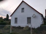 Einfamilienhaus mit Scheune und Bauland - Elsnig
