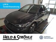 VW Golf, 1.0 TSI 8 MOVE APP HARMAN, Jahr 2024 - Neu Ulm