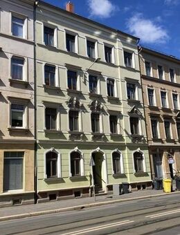 Schöne 2-Raum-Wohnung im EG mit Laminat/Fliesen und Balkon! Vermietet! - Zwickau