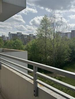 Renditestarke, vermietete 3-Zimmerwohnung in Germering zu verkaufen - Germering