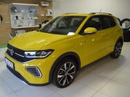 VW T-Cross, 1.5 TSI R-Line, Jahr 2024 - Frankfurt (Main)