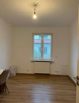 4-Zimmer-Wohnung Stuttgart Botnang in süßem Mehrfamilienhaus - Stuttgart
