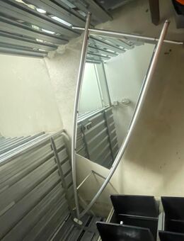 Schuhschrank mit Garderobenständer mit Spiegel - München Obergiesing