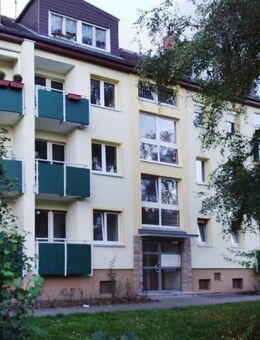 SINGLEWOHNUNG im Dachgeschoss sucht Nachmieter! - Bad Vilbel