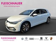 VW Golf, 1.0 VIII Move eTSI Mildhybrid digitales, Jahr 2024 - Mönchengladbach