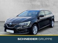 Renault Megane, Grandtour TCe 140, Jahr 2022 - Hof