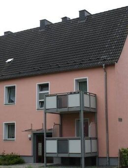 Bei VIVAWEST die Sonnenstrahlen auf dem eigenen Balkon genießen. - Bottrop