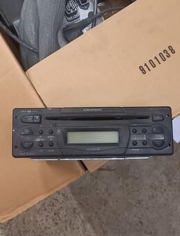 Auto Radio Grundig - Büdingen
