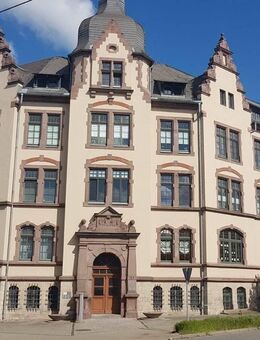 3,5-Raumwohnung mit Balkon und Wannenbad - Naumburg (Saale)