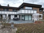 Luxuriöser Flachdachbungalow mit exklusiver Ausstattung und eleganter Einliegerwohnung - Gärtringen