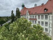Traumhafte und großzügige 3-4 Zimmerwohnung in einem wunderschönen Jugendstilhaus! - Nürnberg