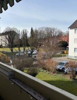 Sofort frei! 3-ZKB mit Balkon und Stellplatz in Augsburg - Augsburg