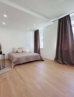 Zweibrücken: Stilvolle Altbauwohnung - zeitloser Charme vereint mit zeitgemäßer Ausstattung - Zweibrücken