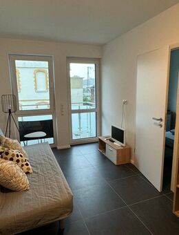 *VOLL MÖBLIERTES* Gemütliches Apartment mit EBK und Balkon - Fuldatal