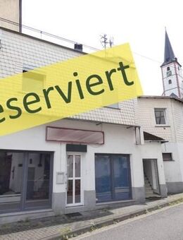 Teilweise vermietetes Wohn- und Geschäftshaus in zentraler Lage von Briedel, nahe Zell - Briedel