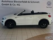 VW T-Roc Cabriolet, 1.5 TSI T-Roc Cabrio R-Line, Jahr 2022 - Wedel