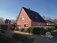 Sanierungsbedürftiges Einfamilienhaus für kreative Gestaltungsideen in Ihrhove - Westoverledingen