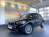 BMW X1, xDr 20i, Jahr 2019 - Strausberg