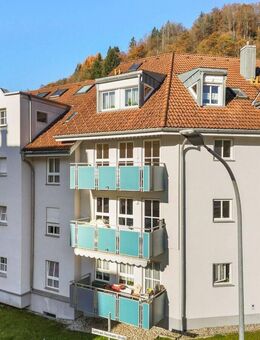 IMMORath.de - Gemütliche Wohnung mit Loggia und Balkon - Zell (Wiesental)
