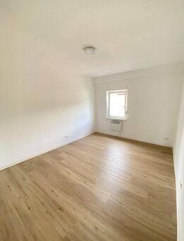 Helle 3-Zimmer-Wohnung in ruhiger und dennoch zentraler Lage - Ettlingen