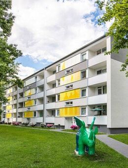 Bezugsfertige 3-Zimmer Wohnung in ruhigem Mehrfamilienhaus *Frisch renoviert* - Dortmund