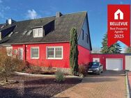 Einfach einziehen und wohlfühlen! Gepflegte DHH inkl Einbauküche und massiver Garage. Großzügiges Grundstück in ruhiger Top Lage! - Elmshorn