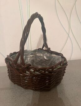 Dekorativer Flechtkorb mit Henkel ideal für Geschenke oder Deko - Mülheim (Ruhr)