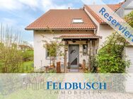 Ihr neues Familienglück auf drei Etagen - Reihenendhaus mit Gartenidylle in Richtheim - Berg (Neumarkt)
