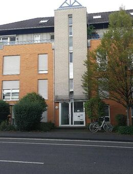 2-Zimmer-Wohnung mit Einbauküche und Terrasse - Troisdorf