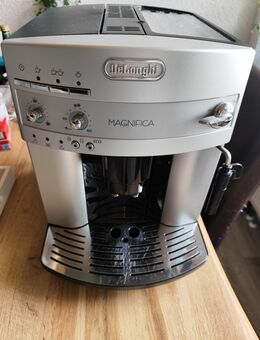 Delonghi Magnefica Kaffeeautomat - Fluterschen