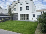 M'GLADBACH - HARDTERBROICH NEUWERTIGE DOPPELHAUSHÄLFTE INKL. GARAGE & GARTEN! - Mönchengladbach
