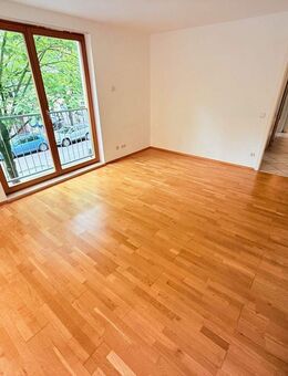 Exklusive Balkon-Whg im beliebten Prenzlauer Kiez! *EBK* - Berlin