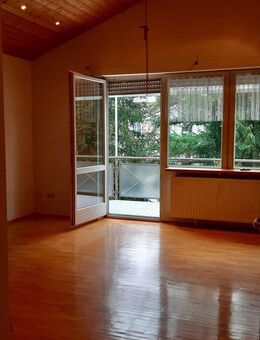 Charmantes 1-Zimmer-Apartment mit individuellem Flair - Traunreut