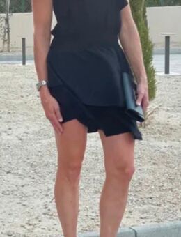 Frau sucht Gönner Mann - Düsseldorf Zentrum