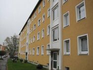 Sparen und genießen! Renovierte 2 - Zimmer Wohnung mit Balkon! - Passau