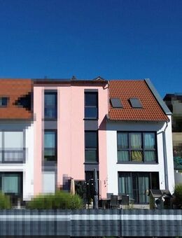 Stilvolles Einfamilienhaus für gehobene Ansprüche - Obernburg (Main)