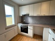 Frisch sanierte 4 Zimmer Wohnung, Stadtmitte, ruhig, Erstbezug incl. neuer Einbauküche - Schwerin