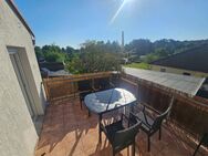 2,5-Zimmer-Dachgeschosswohnung mit großer Terrasse - Langewahl