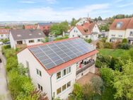Ihr neues Zuhause in Ziegetsdorf - Modernisiertes Zweifamilienhaus mit Gartenparadies und PV-Anlage! - Regensburg