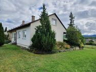 Einfamilienhaus in Aussichtslage mit großem Grundstück und Gestaltungspotential in Ofterdingen - Ofterdingen