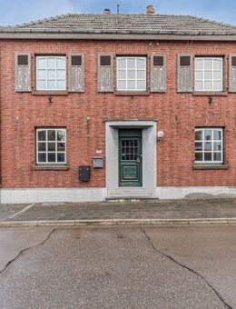 Freistehendes Haus mit Lagerhalle und endlosen Möglichkeiten in Süsterseel - Selfkant