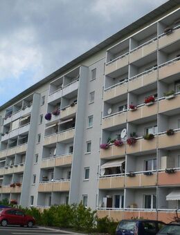 Familienfreundliche 4-Zimmer-Wohnung mit Weitsicht - Bad Salzungen