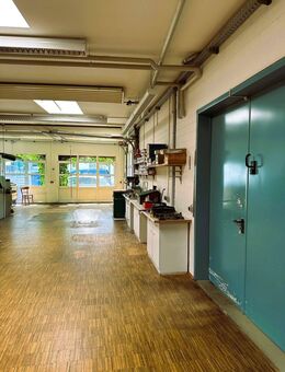 NEUER PREIS: Bruttorendite: ca. 7 % - seltene Möglichkeit: Wohn- und Geschäftshaus Innenstadtlage Burg - Burg (Sachsen-Anhalt)