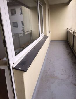 Lev.-Quettingen, ruhiges Appartement, 1.OG, ca. 37 m², 1 Zimmer, Balkon, Küche, Wannenbad - Leverkusen