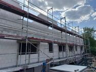 4 Zimmer Erdgeschosswohnung mit Terrasse und eigenem Garten in zentraler Lage von Feucht - KfW Förderung möglich Effizienzhaus 40 - Feucht