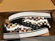 Vans Schuhe mit Motiven Gr. 39 - Frechen