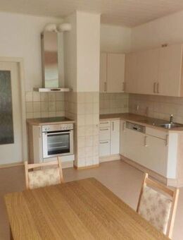 Schöne 4-R-Whg mit Balkon + EBK + Garage, ca. 96 qm, in Rechenberg-Bienenmühle - Rechenberg-Bienenmühle